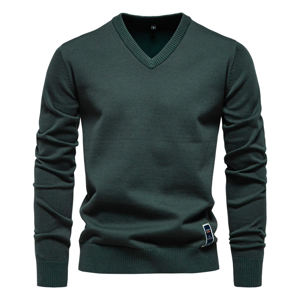 Green V neck sweater in a slim fit cotton-blend knit