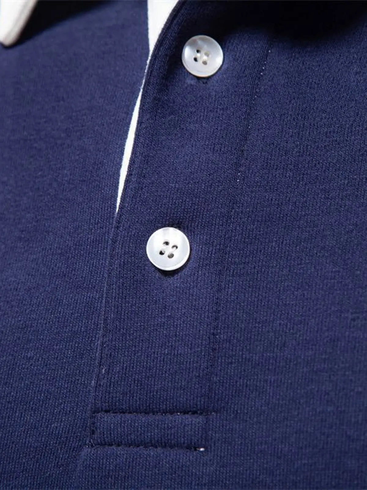 Polo collar sweatshirt with button placket and long sleeves, detail view