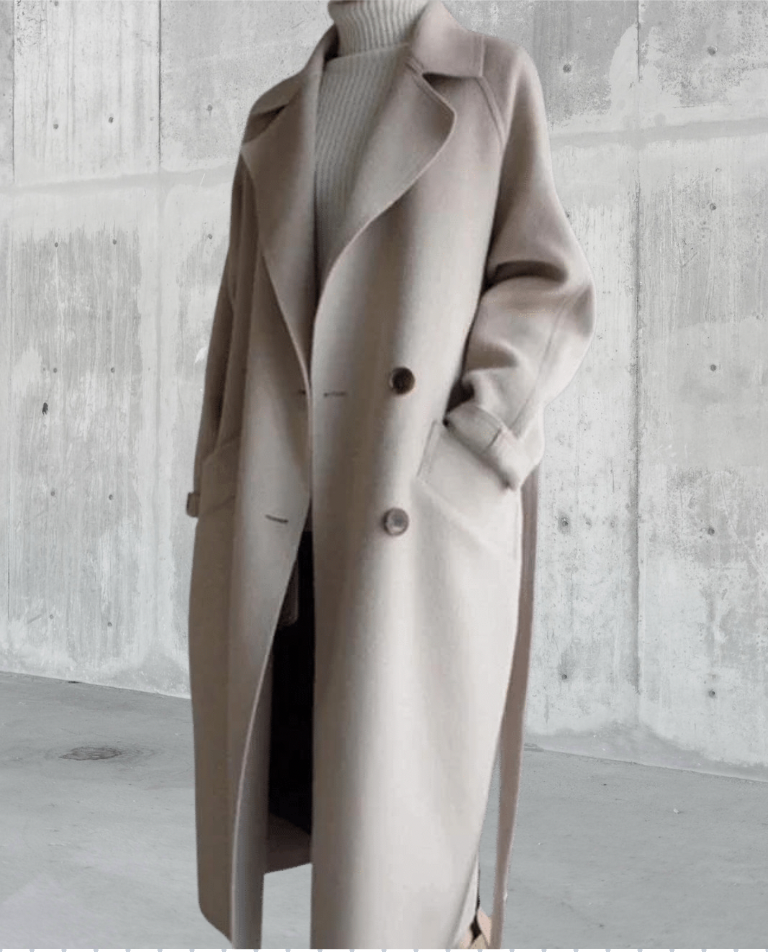 Long wool coat in brown, double-breasted front, front view
