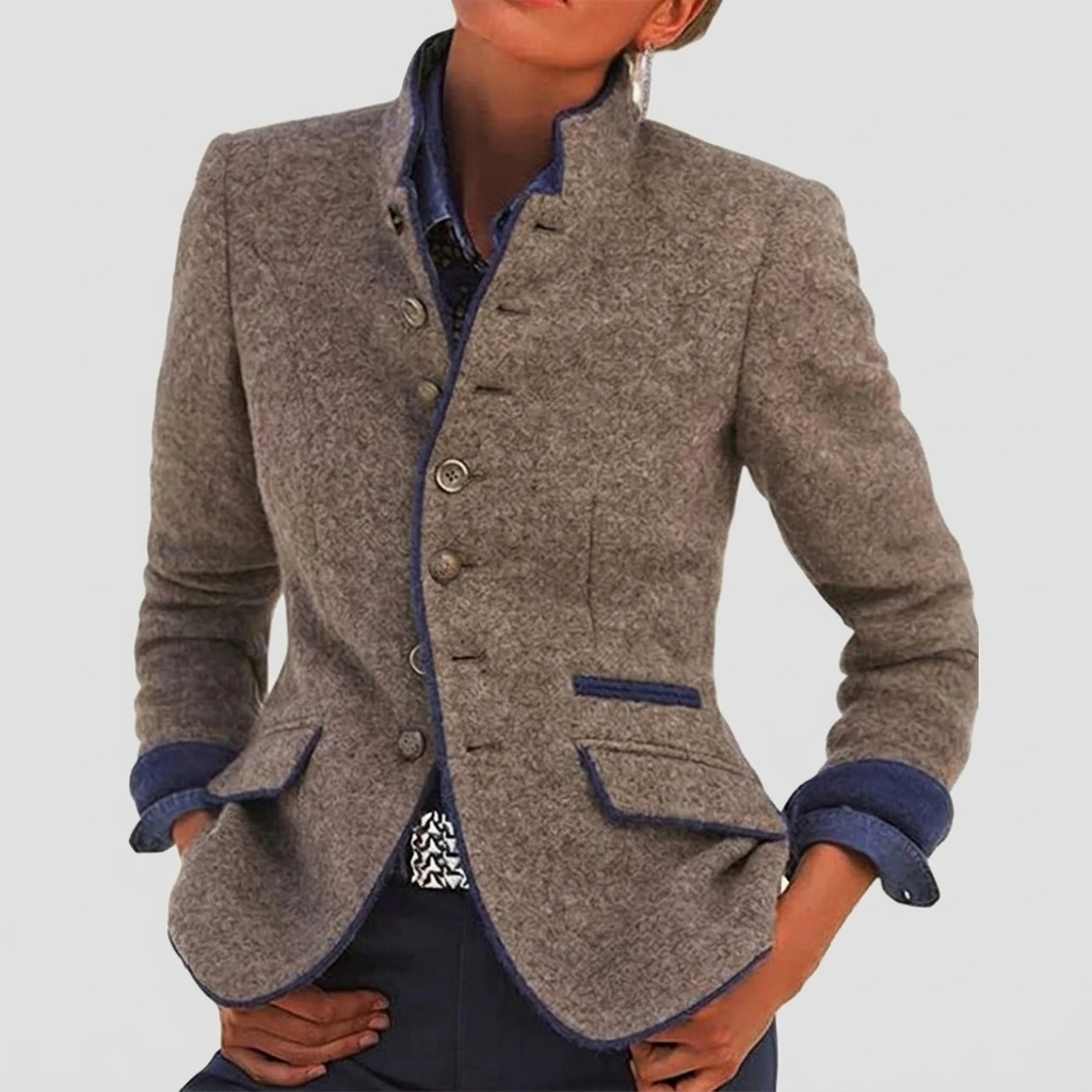 Vintage Blazer with Tailored Fit