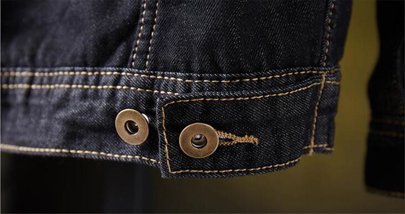 Denim jacket cuff detail